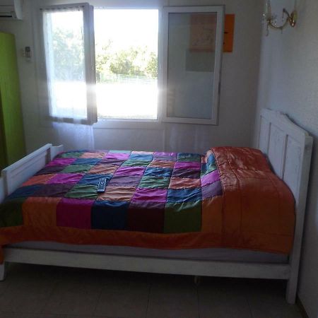 Auberge Des Garrigues Nimes Exterior photo